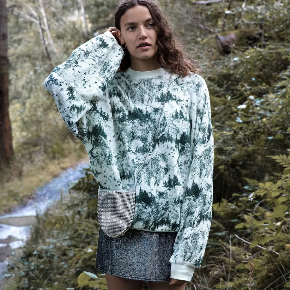UO wolf print crew neck sweater